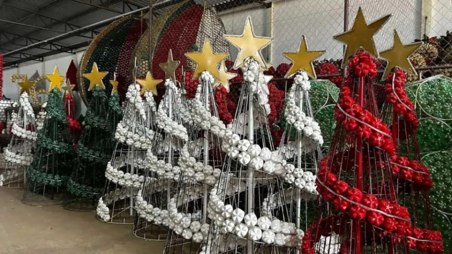 Projeto Sonho de Natal 2025 inicia arrecadação de garrafas pet nas escolas de Santa Fé do Sul